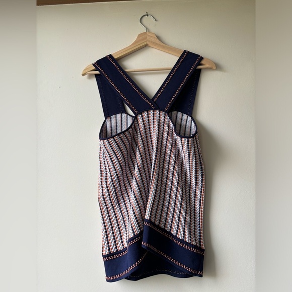 T TAHARI | Square Neck Ottoma Sleeveless Sweater Top | L - Picture 6 of 8